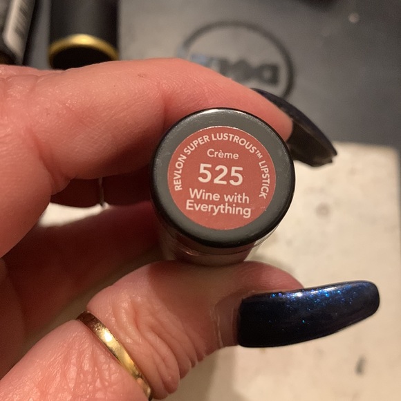 10 New Full Size Revlon Lip Sticks. - Picture 8 of 9